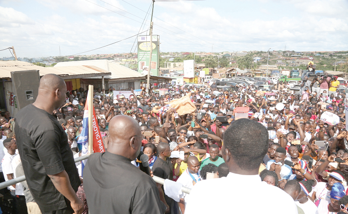  Nana Akufo-Addo (left) addressing artisans at Sokoban Wood Village